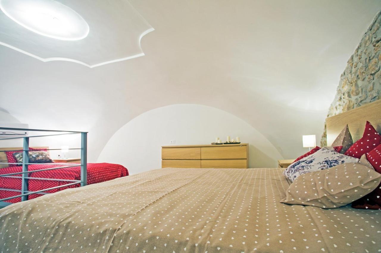 Sirene Holiday Bed & Breakfast Gaeta Luaran gambar