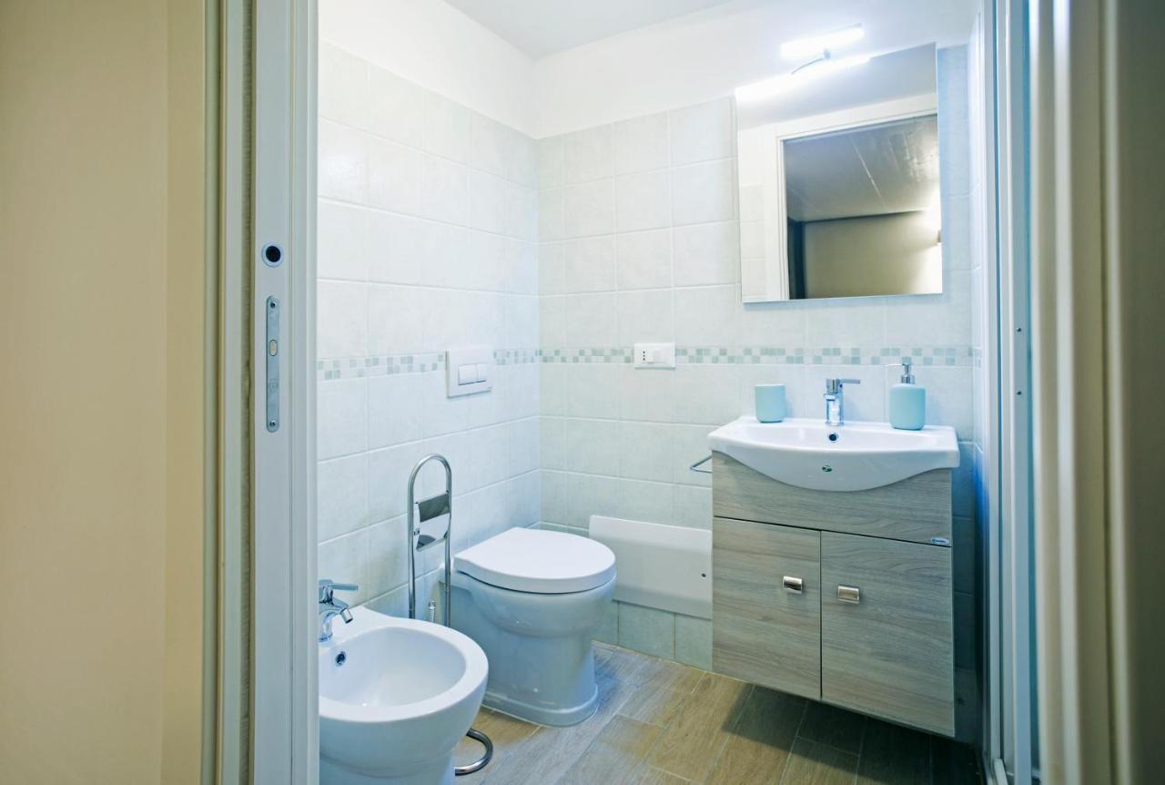Sirene Holiday Bed & Breakfast Gaeta Luaran gambar